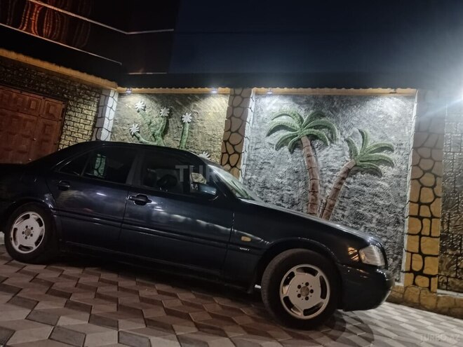 Mercedes C 220 1995, 350,000 km - 2.2 l - Bakı