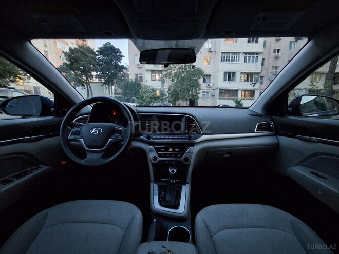 Hyundai Elantra 2017, 100,000 km - 2.0 l - Bakı