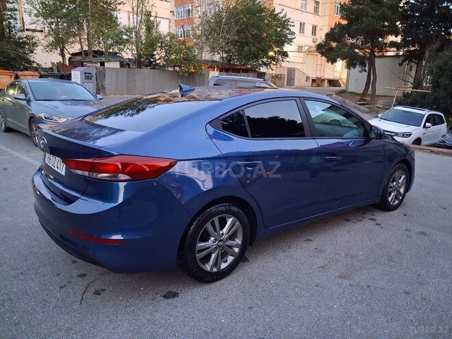 Hyundai Elantra 2017, 100,000 km - 2.0 l - Bakı