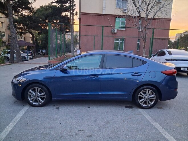 Hyundai Elantra 2017, 100,000 km - 2.0 l - Bakı