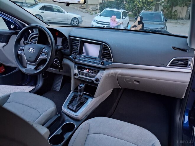 Hyundai Elantra 2017, 100,000 km - 2.0 l - Bakı