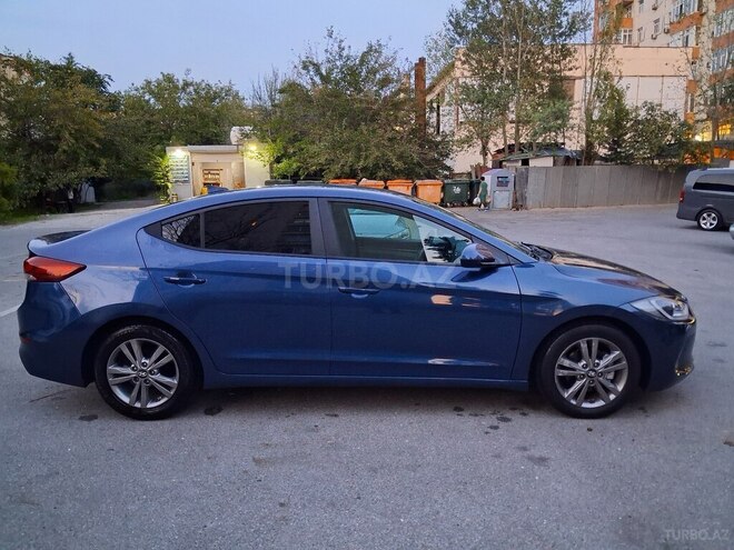 Hyundai Elantra 2017, 100,000 km - 2.0 l - Bakı