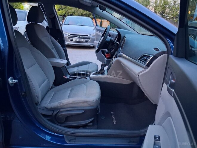 Hyundai Elantra 2017, 100,000 km - 2.0 l - Bakı