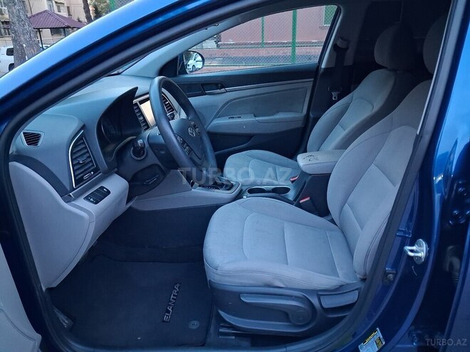 Hyundai Elantra 2017, 100,000 km - 2.0 l - Bakı