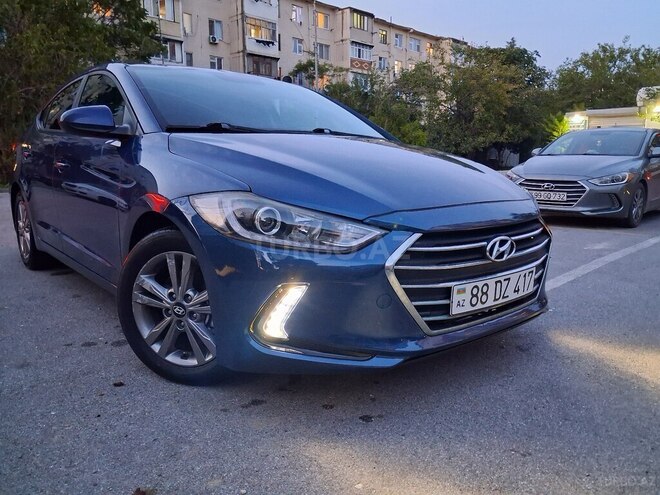 Hyundai Elantra 2017, 100,000 km - 2.0 l - Bakı