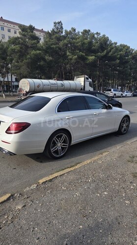Mercedes E 220 d 2017, 262,000 km - 2.0 л - Sumqayıt