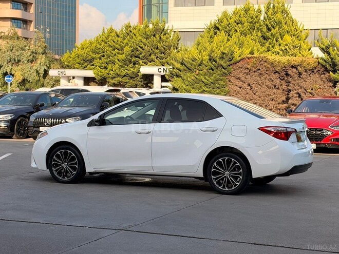 Toyota Corolla 2017, 115,873 km - 1.5 l - Bakı
