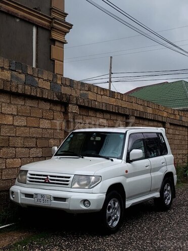 Mitsubishi Pajero io 1999, 400,000 km - 1.8 л - Bakı