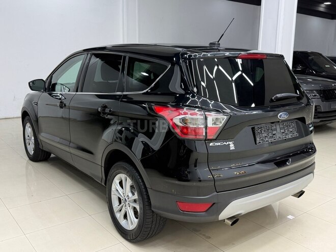 Ford Escape 2016, 217,000 km - 2.0 l - Bakı