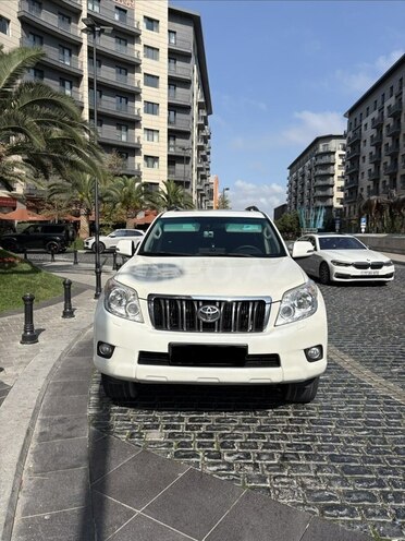 Toyota Land Cruiser Prado 2011, 240,000 km - 2.7 l - Bakı