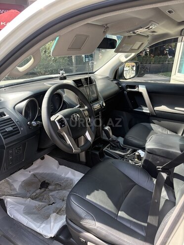 Toyota Land Cruiser Prado 2011, 240,000 km - 2.7 l - Bakı