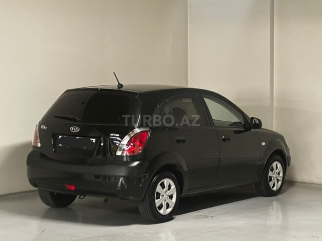 Kia Rio 2008, 240,000 km - 1.4 л - Gəncə