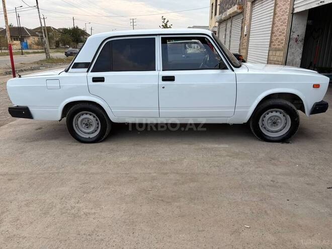 LADA (VAZ) 2107 2001, 79,700 km - 1.6 л - Yevlax