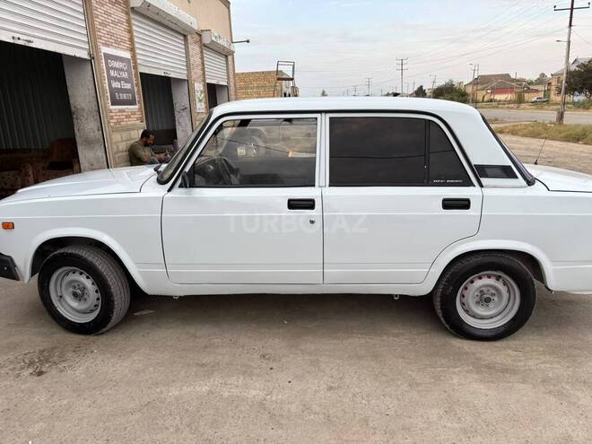 LADA (VAZ) 2107 2001, 79,700 km - 1.6 л - Yevlax
