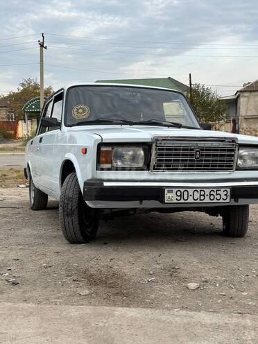 LADA (VAZ) 2107 2001, 79,700 km - 1.6 л - Yevlax