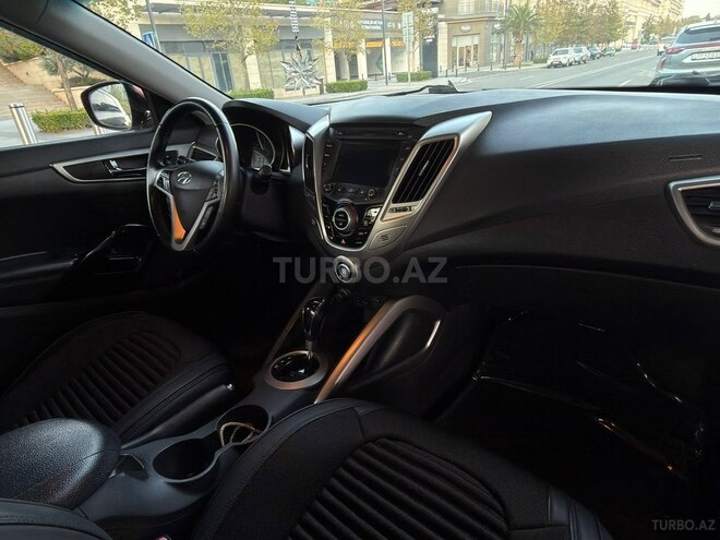 Hyundai Veloster 2012, 140,000 km - 1.6 л - Bakı