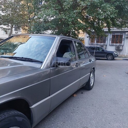 Mercedes 190 1991, 427,555 km - 2.0 л - Bakı