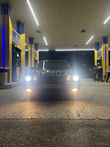 Mercedes E 200 1998, 580,000 km - 2.0 l - Masallı
