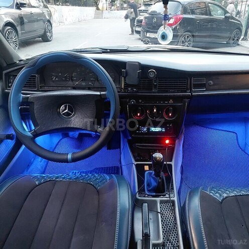 Mercedes 190 1991, 427,555 km - 2.0 л - Bakı