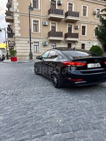Hyundai Elantra 2018, 172,000 km - 2.0 l - Bakı