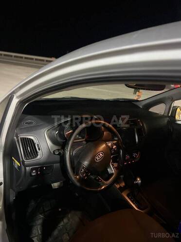 Kia Rio 2014, 104,000 km - 1.4 л - Gəncə