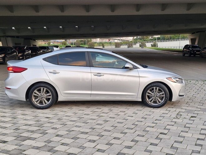 Hyundai Elantra 2017, 113,664 km - 2.0 л - Bakı