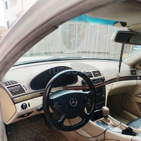 Mercedes E 200 2006, 400,730 km - 1.8 l - Bakı