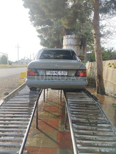 Mercedes  1991, 550,000 km - 2.0 l - Ağstafa