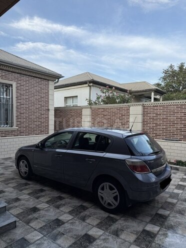 Opel Astra 2005, 125,000 km - 1.4 l - Bakı