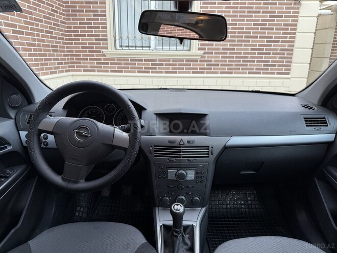 Opel Astra 2005, 125,000 km - 1.4 l - Bakı