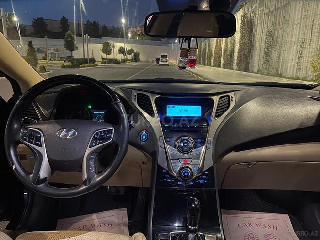 Hyundai Grandeur 2011, 334,000 km - 2.4 л - Bakı