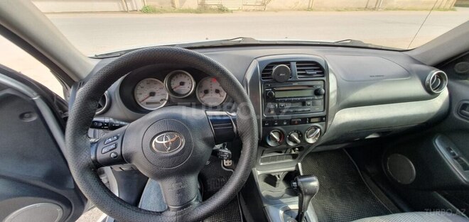 Toyota RAV4 2004, 214,412 km - 2.4 l - Bakı