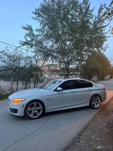 BMW 528 2015, 260,000 km - 2.0 л - Bakı