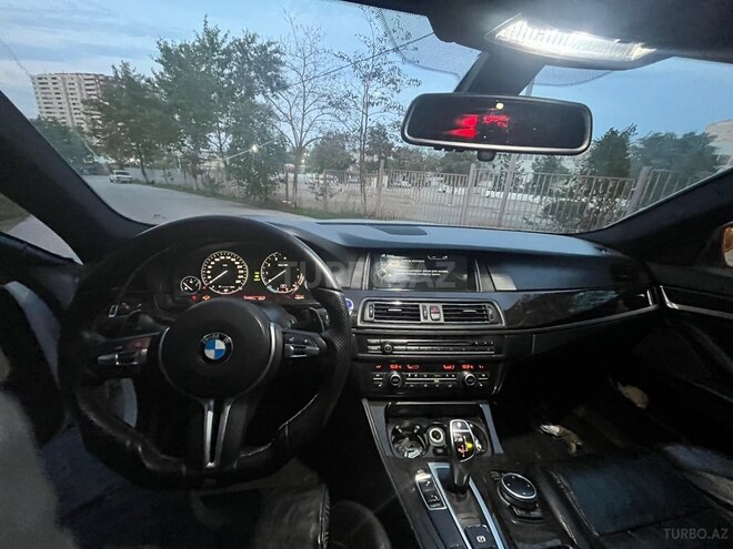 BMW 528 2015, 260,000 km - 2.0 л - Bakı