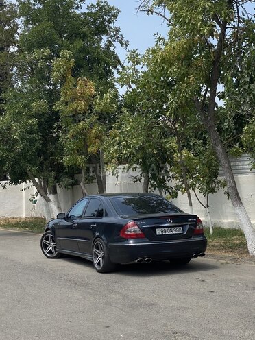 Mercedes E 220 2005, 310,000 km - 2.2 л - Bakı