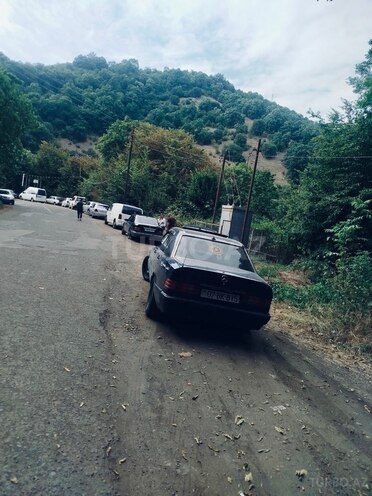 Mercedes 190 1992, 30,000 km - 2.2 l - İmişli
