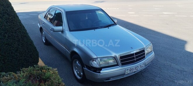 Mercedes C 180 1996, 210,000 km - 1.8 л - Quba