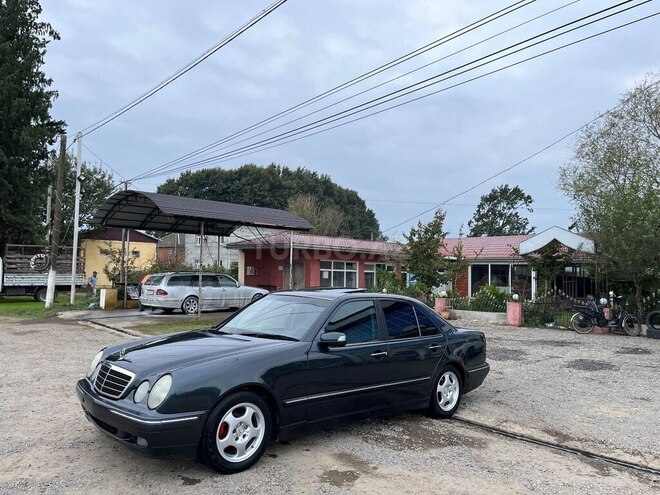 Mercedes E 220 2000, 450,248 km - 2.2 l - Lənkəran