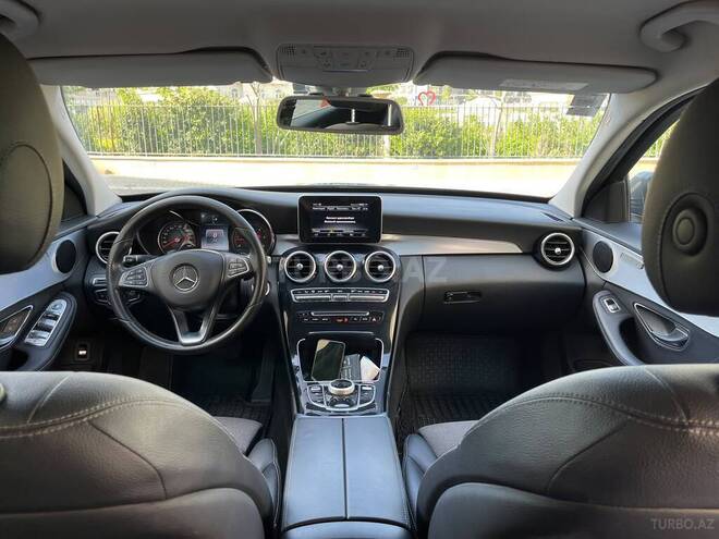 Mercedes C 220 d 2017, 180,000 km - 2.1 l - Bakı