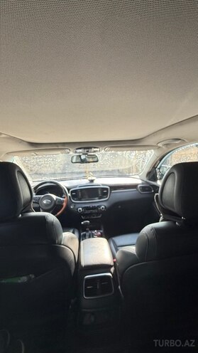Kia Sorento 2015, 178,000 km - 2.0 l - Qazax
