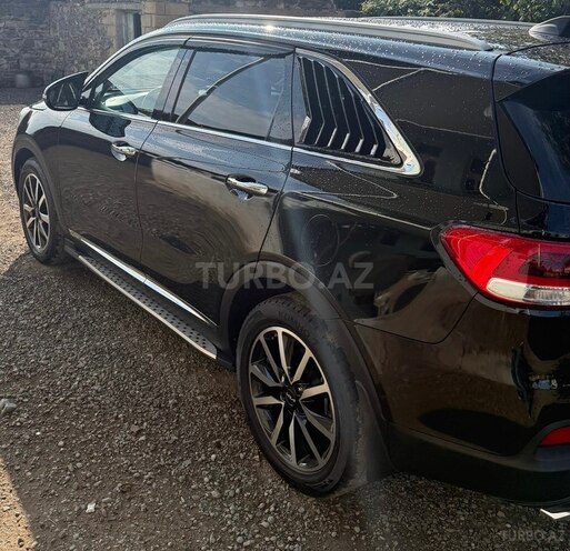 Kia Sorento 2015, 178,000 km - 2.0 l - Qazax
