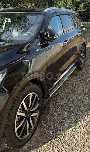 Kia Sorento 2015, 178,000 km - 2.0 l - Qazax