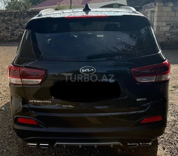Kia Sorento 2015, 178,000 km - 2.0 l - Qazax