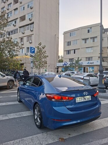 Hyundai Elantra 2016, 135,000 km - 2.0 l - Bakı