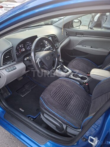 Hyundai Elantra 2016, 135,000 km - 2.0 l - Bakı