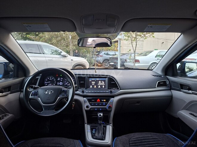 Hyundai Elantra 2016, 135,000 km - 2.0 l - Bakı