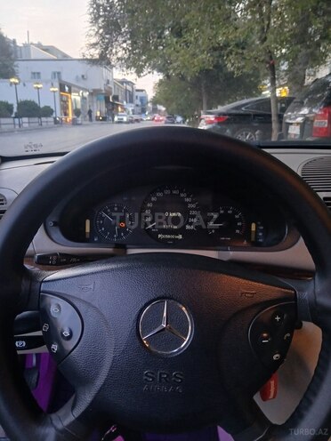 Mercedes E 200 2003, 305,000 km - 1.8 л - Bakı