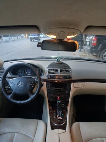 Mercedes E 200 2003, 305,000 km - 1.8 л - Bakı