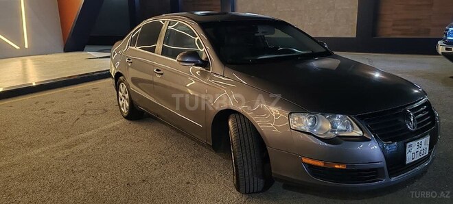 Volkswagen Passat 2005, 255,000 km - 2.0 л - Bakı