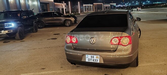Volkswagen Passat 2005, 255,000 km - 2.0 л - Bakı